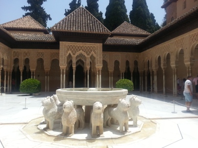 The Alhambra's Patio de los leones - Granada, Spain (July 2015)
